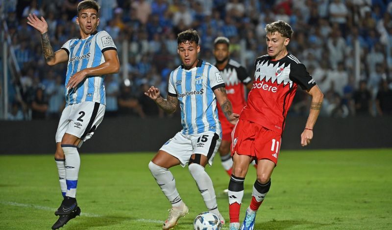 Nhận định soi kèo Riestra vs Atletico Tucuman lúc 02h00 ngày 29/7/2025